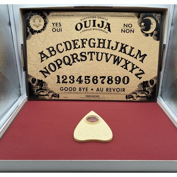 Ouija Board 'Mystifying Oracle' Game (Parker Brothers, 1992) Model CB00600 - Picture 8 of 14